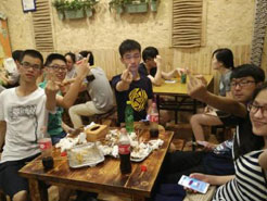 阳城烧烤加盟,学烧烤技术,开烧烤店多少钱疯狂烤翅加盟